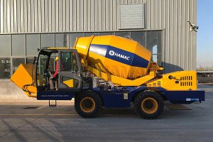 HMC250 Bétonnière autochargeuse au Kazakhstan